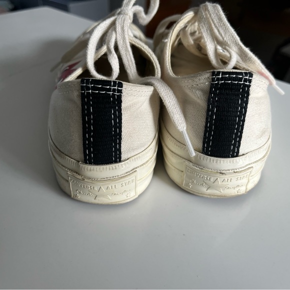 🎉🎉 host pick!!Converse x comme des garçons play by chuck Taylor. - Picture 4 of 14